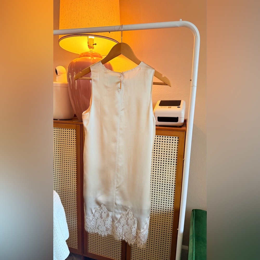 Reformation Jessalyn Silk Dress In Almond, NWOT, NEVER WORN, NO FLAWS. - Picture 12 of 16